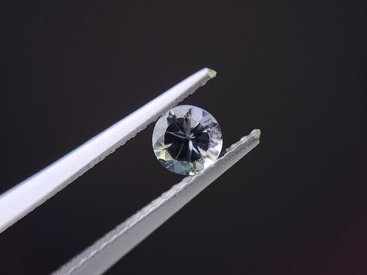 0657-22-4　ゾイサイト　0.52ct