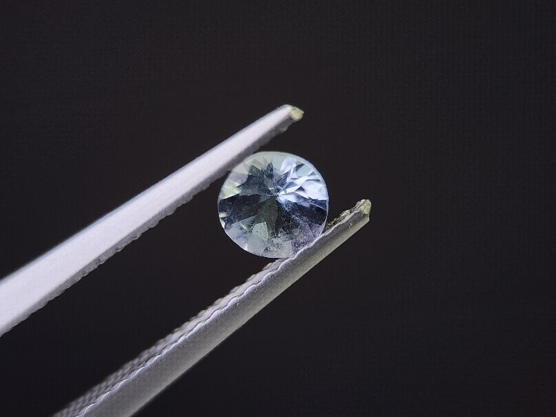 0657-30-2　ゾイサイト　0.36ct