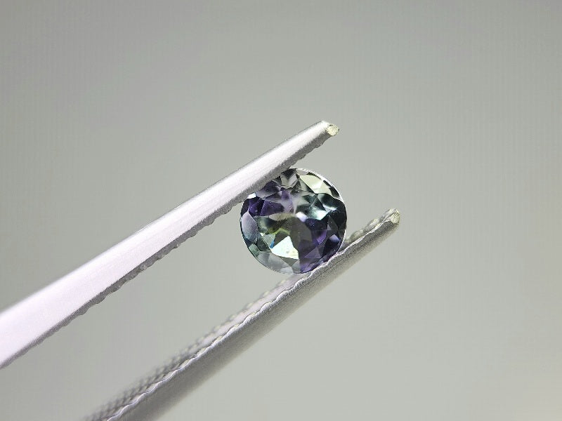 0657-30-3　ゾイサイト　0.35ct