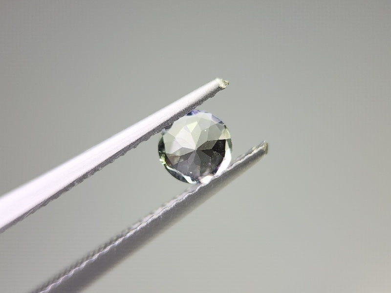 0657-30-3　ゾイサイト　0.35ct