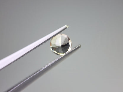 0657-31-1　ゾイサイト　0.44ct