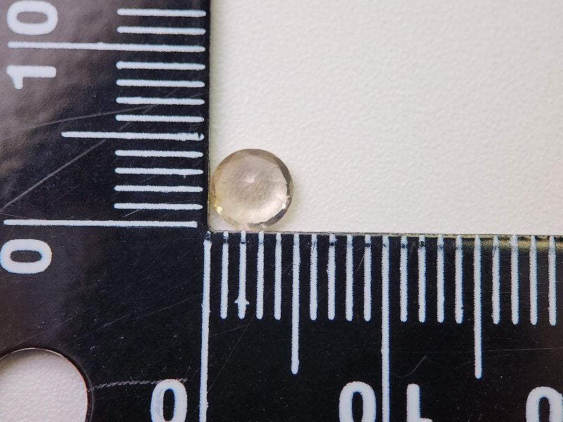 0657-31-1　ゾイサイト　0.44ct