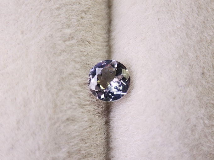 0657-31-5　ゾイサイト　0.36ct