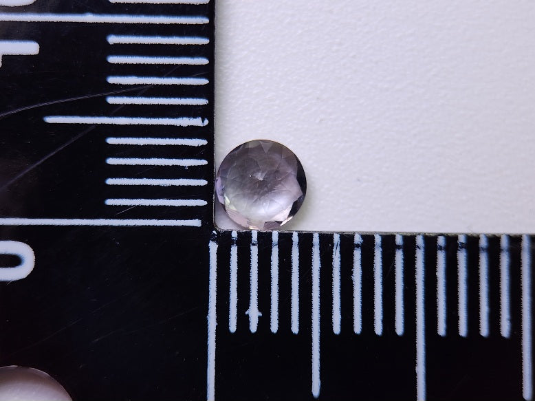 0657-31-5　ゾイサイト　0.36ct