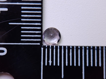 0657-31-5　ゾイサイト　0.36ct