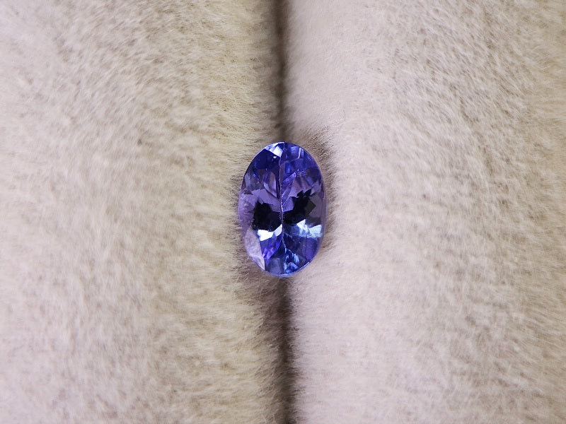 0737-4　タンザナイト　0.40ct