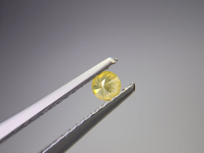 0015-6-3　イエローダイヤモンド　0.10ct