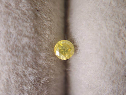0015-6-3　イエローダイヤモンド　0.10ct