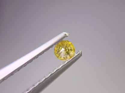 0015-6-5　イエローダイヤモンド　0.08ct