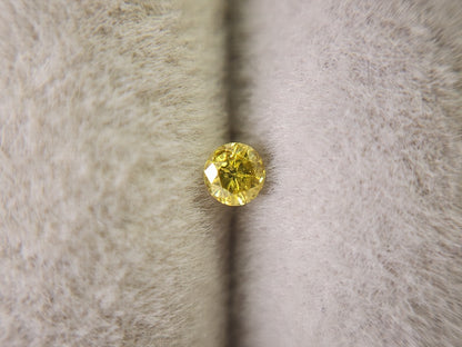 0015-6-5　イエローダイヤモンド　0.08ct