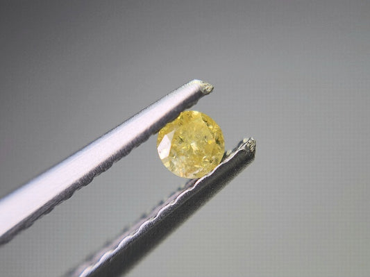 0015-6-7　イエローダイヤモンド　0.07ct