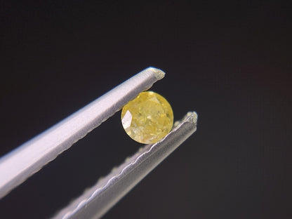 0015-6-7　イエローダイヤモンド　0.07ct