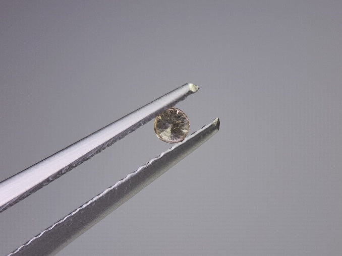 0015-2-6　ブラウンダイヤモンド　0.05ct