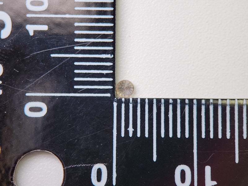 0015-2-6　ブラウンダイヤモンド　0.05ct