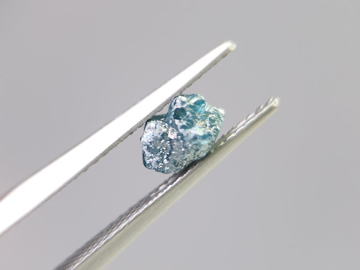 0869-1-3　ブルーダイヤモンド原石　0.92ct