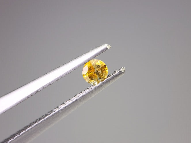 0090-19　モンタナサファイア　0.14ct