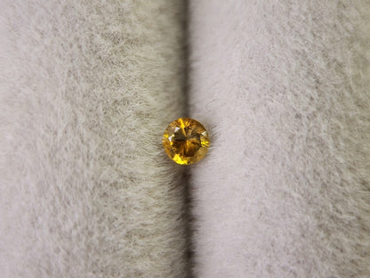 0090-19　モンタナサファイア　0.14ct