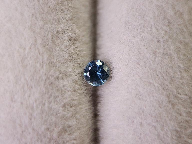 0090-20　モンタナサファイア　0.13ct