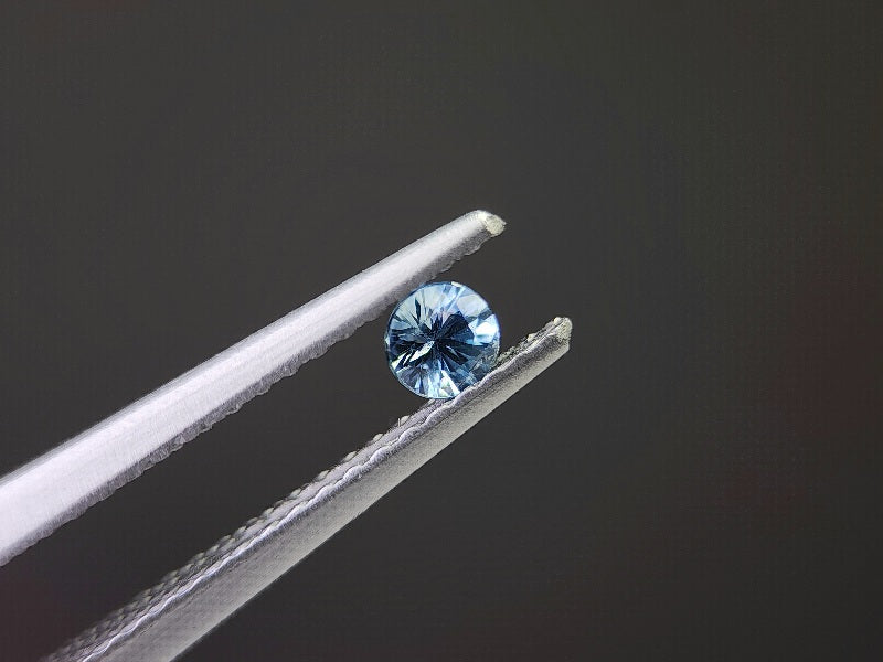 0090-25　モンタナサファイア　0.14ct