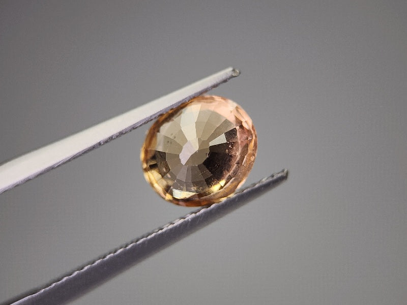 0911-1-1　ヘソナイトガーネット　2.56ct