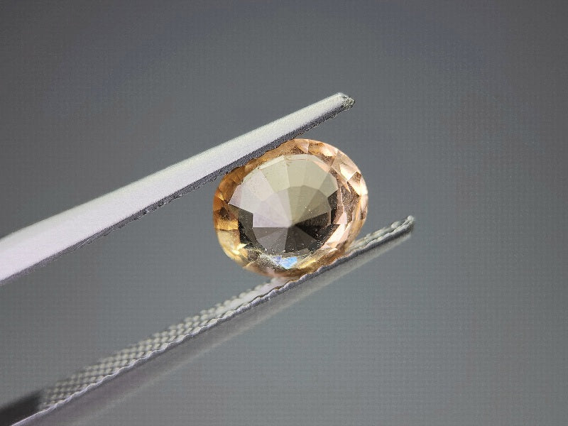 0911-1-2　ヘソナイトガーネット　1.50ct