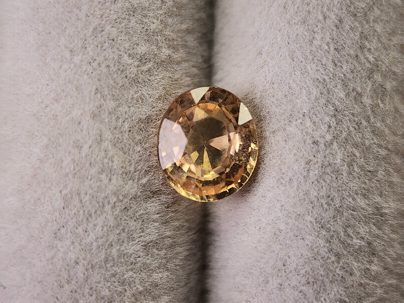 0911-1-2　ヘソナイトガーネット　1.50ct