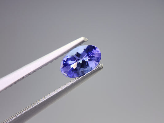 0737-6　タンザナイト　0.38ct