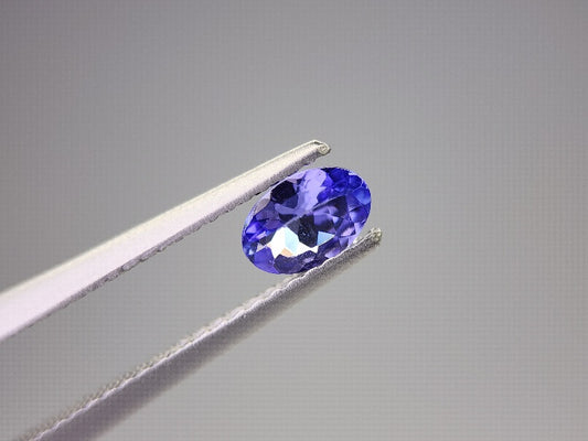 0737-10　タンザナイト　0.40ct