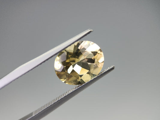 0091-5　イエローラブラドライト　2.97ct