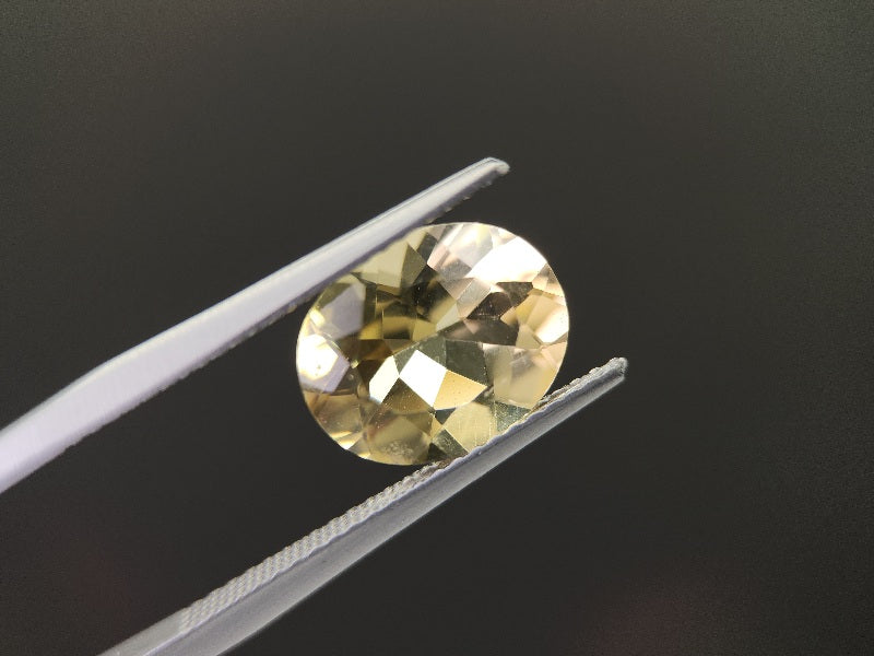 0091-5　イエローラブラドライト　2.97ct