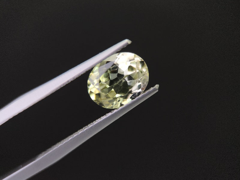 0025-2　シリマナイト　2.19ct