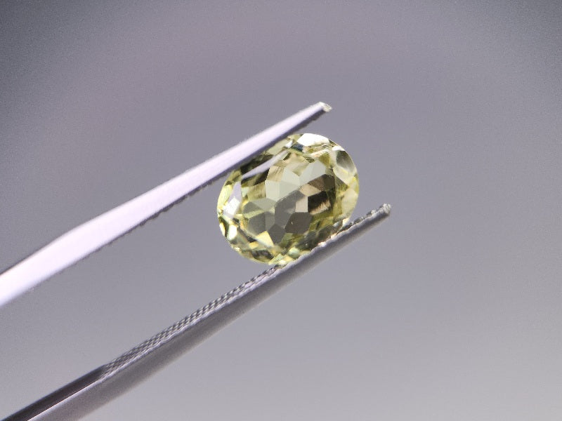 0025-5　シリマナイト　1.87ct