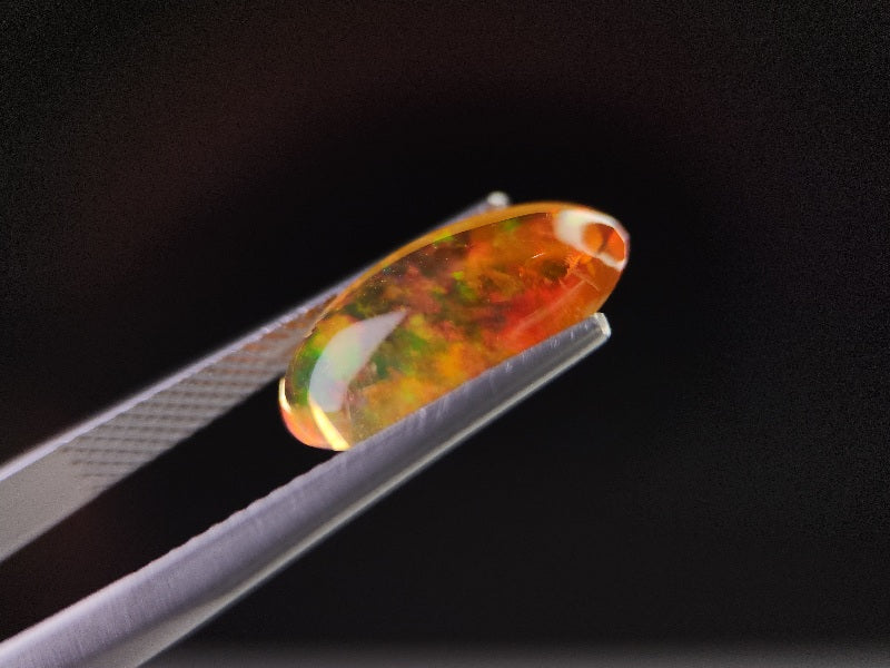 0913-1　ファイアオパール　2.62ct (ソーティング付き)