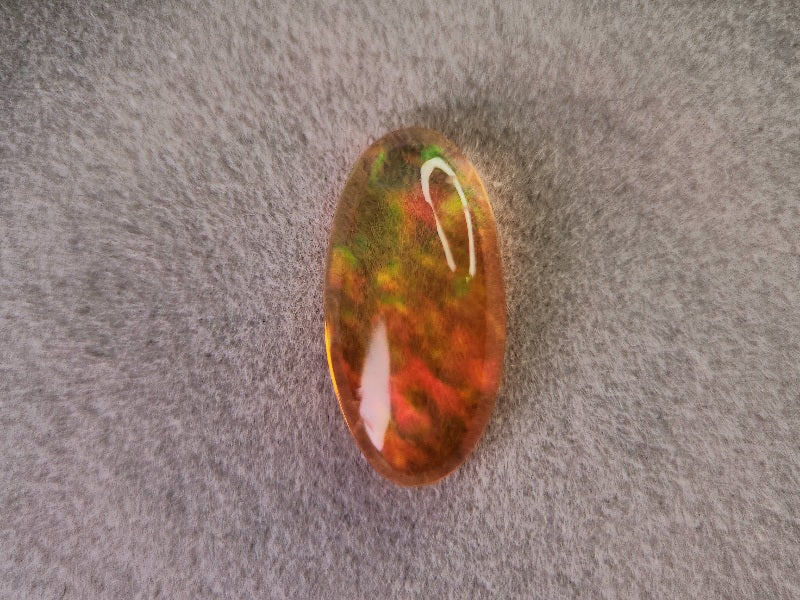 0913-1　ファイアオパール　2.62ct (ソーティング付き)