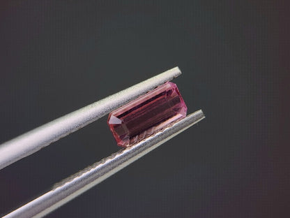 0879-46　トルマリン　0.64ct