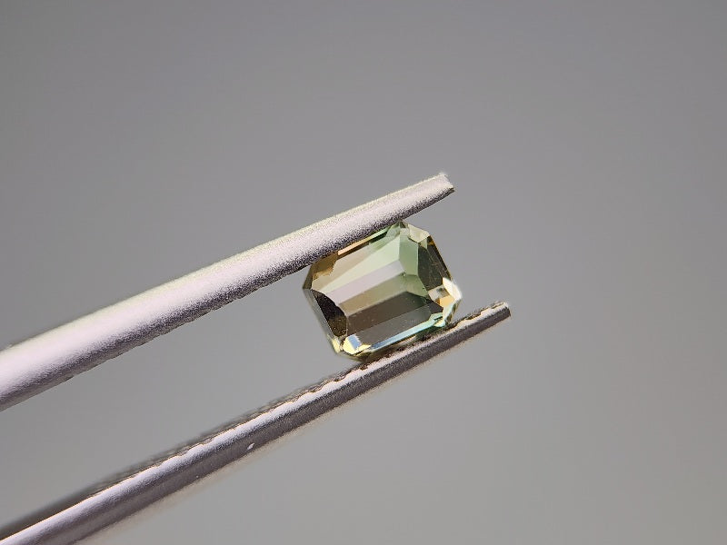 0879-76　トルマリン　0.45ct