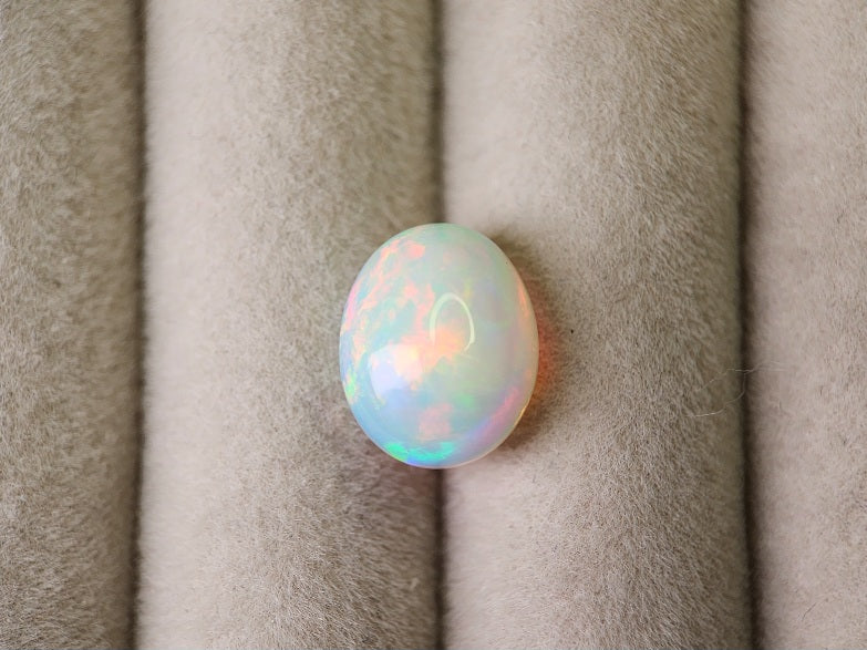 0916-36　オパール　3.65ct