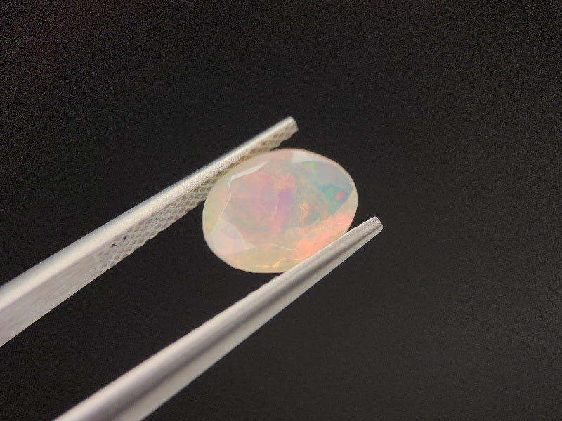 0916-23　オパール　1.29ct