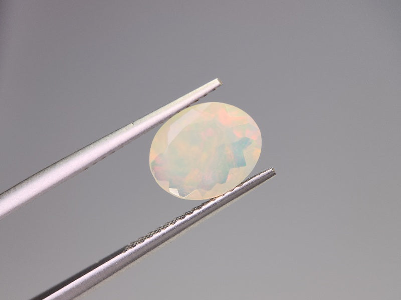 0916-23　オパール　1.29ct