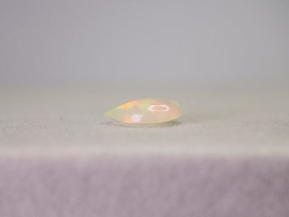 0916-29　オパール　0.93ct