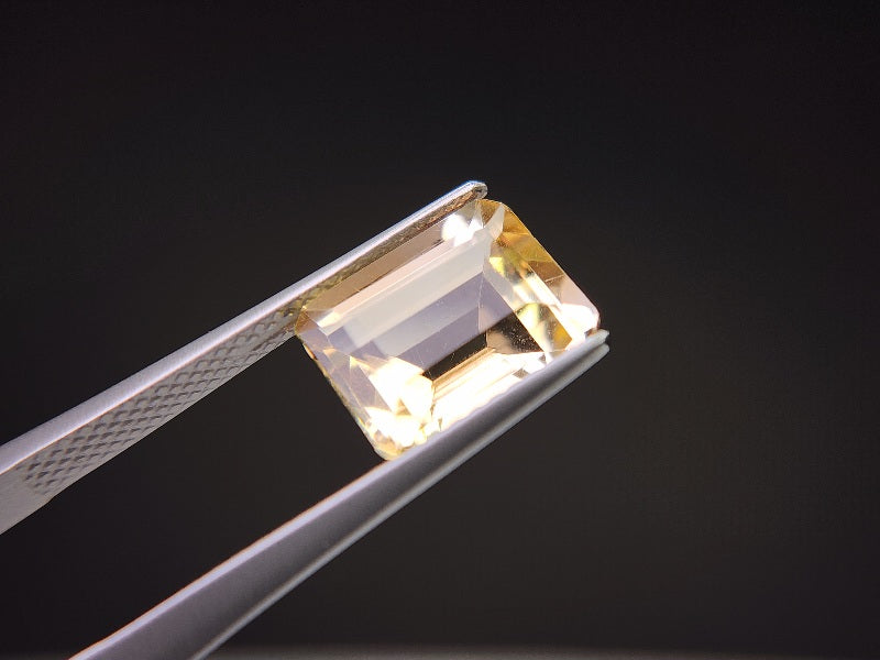 0022-8　シトリン　3.04ct