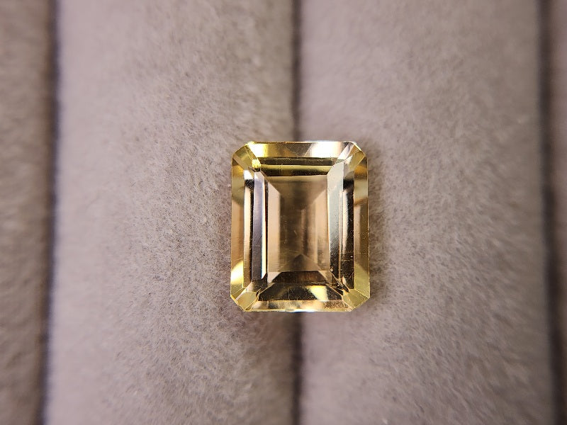 0022-8　シトリン　3.04ct