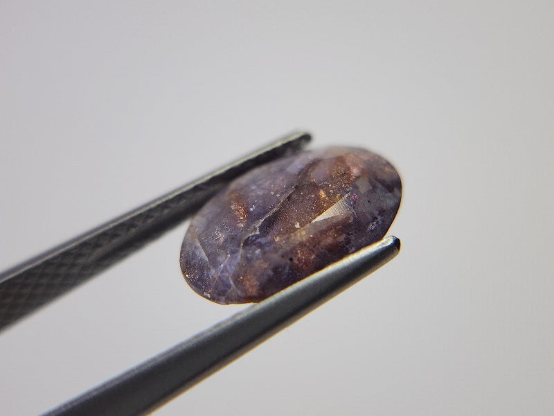 0147　アイオライトサンストーン　1.78ct