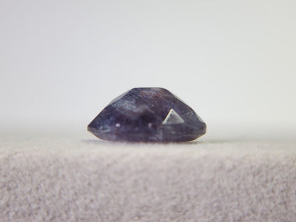 0150　アイオライトサンストーン　2.54ct