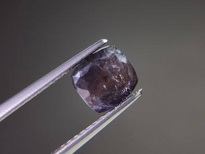 0243　アイオライトサンストーン　1.35ct