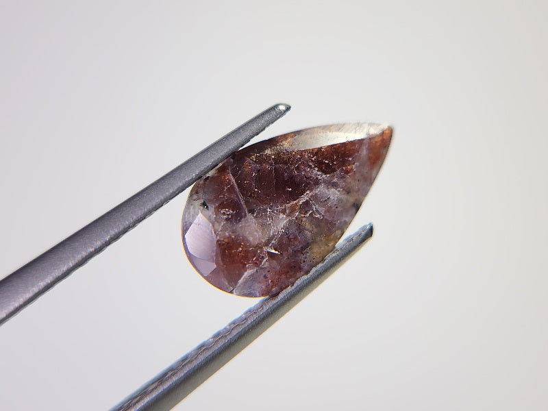 0249　アイオライトサンストーン　1.24ct