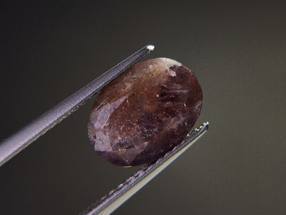 0251　アイオライトサンストーン　1.90ct