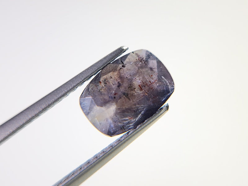 0255　アイオライトサンストーン　1.48ct