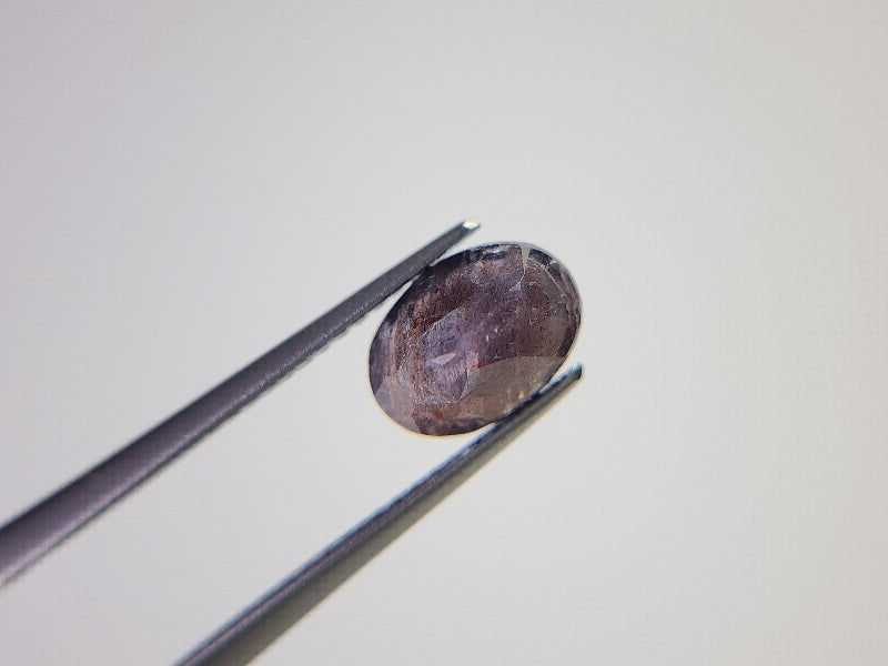 0256　アイオライトサンストーン　1.47ct