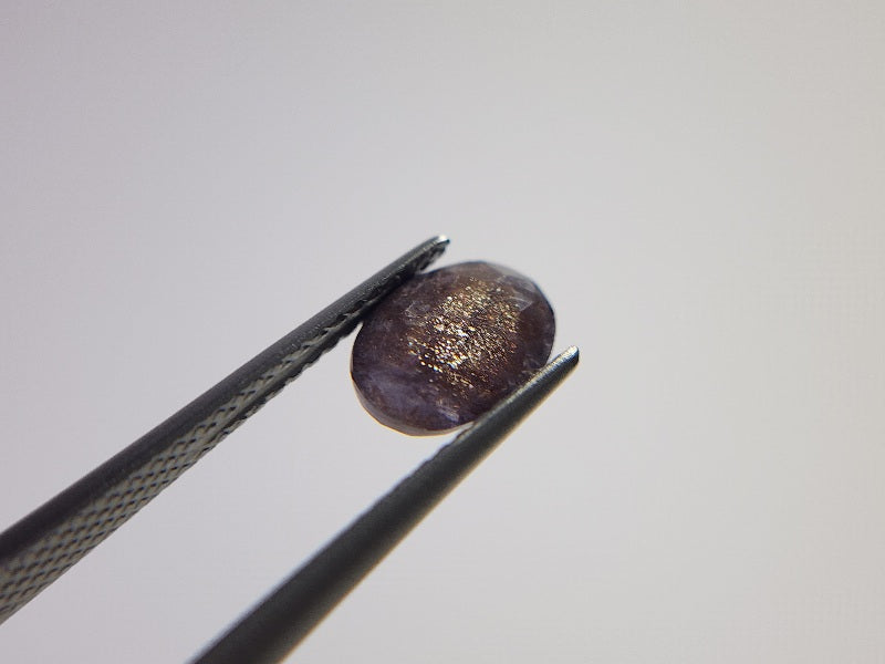 0256　アイオライトサンストーン　1.47ct